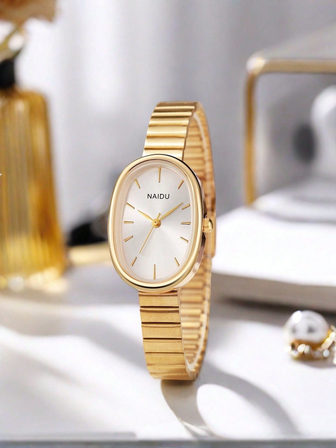OLIVIA — The Oval Watch That Changes Everything - TZ