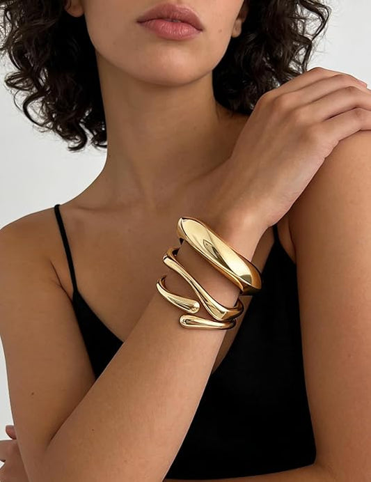 Amara™ - Sculpted Gold Bracelet Set (3-Piece) - TZ
